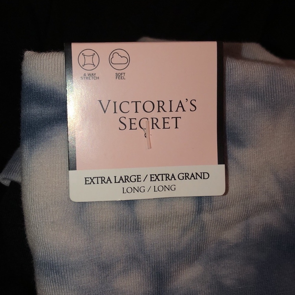 NWT Victoria’s Secret bootcut yoga pant Long Length